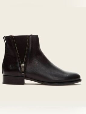 NIB Frye Carly Zip Chelsea Boot or Bootie Black 8
